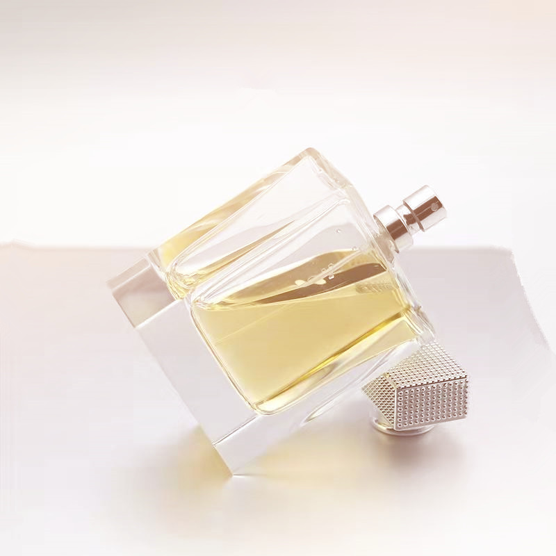 100ml square shaped heavy glass perfume bottle