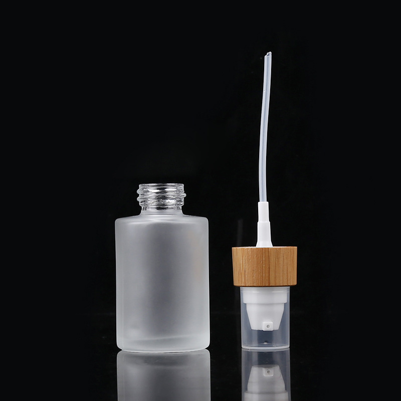 15ml 30ml round shaped glass lotion bottle with bamboo lid