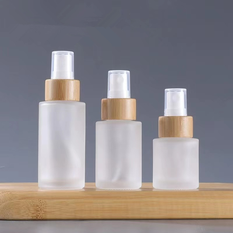 15ml 30ml round shaped glass lotion bottle with bamboo lid