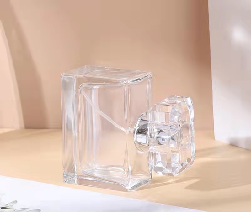 50ml square shaped glass fragrance sprayer bottle