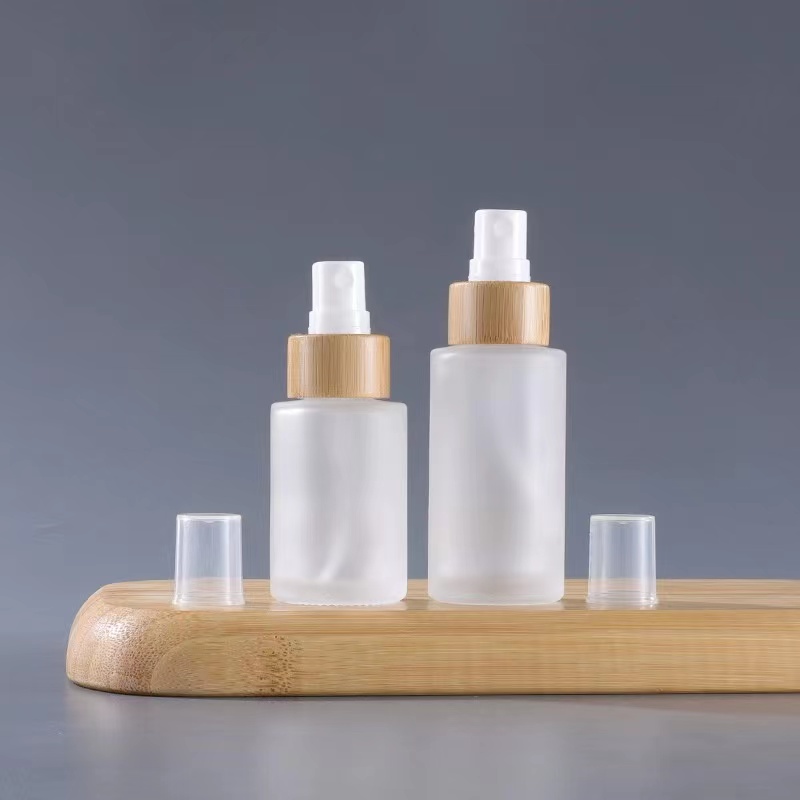 15ml 30ml round shaped glass lotion bottle with bamboo lid