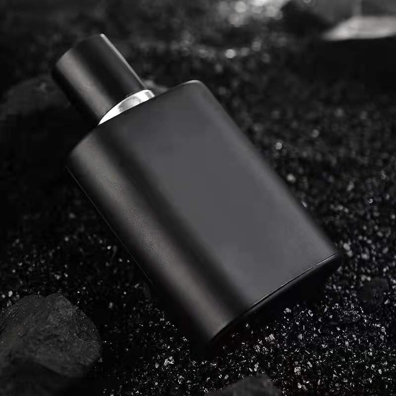 30ml 50ml 100ml black glass perfume bottle with screw sprayer