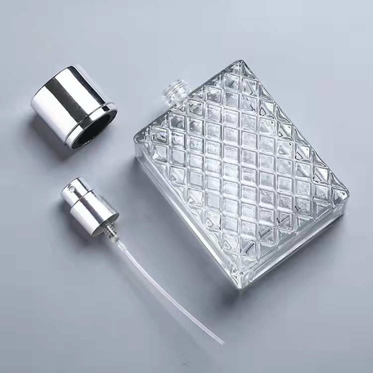 100ml glass perfume bottle with screw sprayer