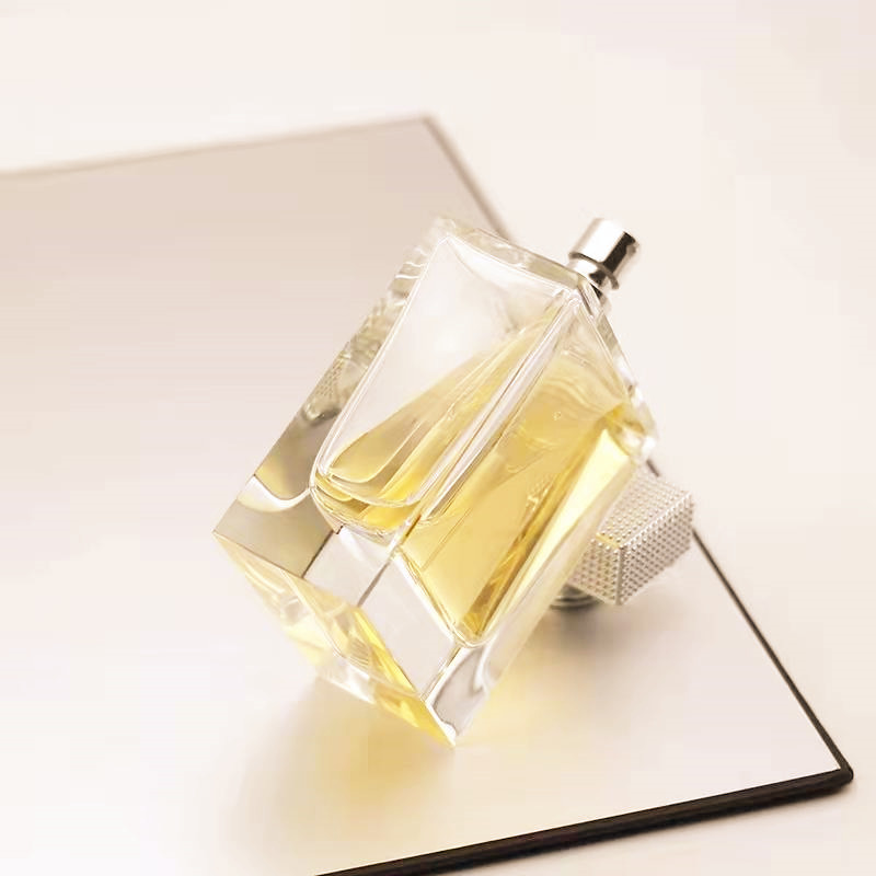 100ml square shaped heavy glass perfume bottle