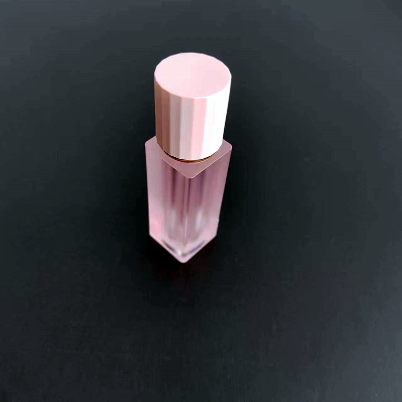 2.5g square shaped frosted lip gloss tube