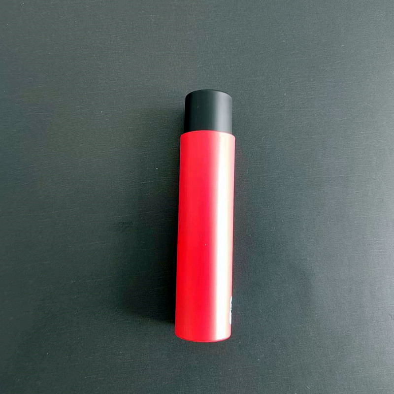 3.8g  lipstick tube with magnetic lid