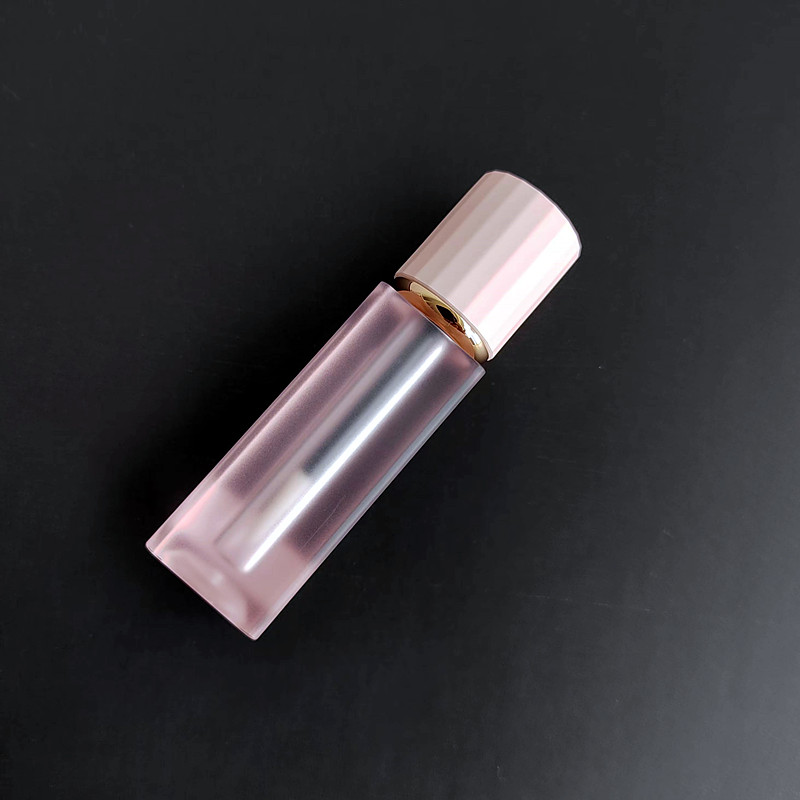 2.5g square shaped frosted lip gloss tube