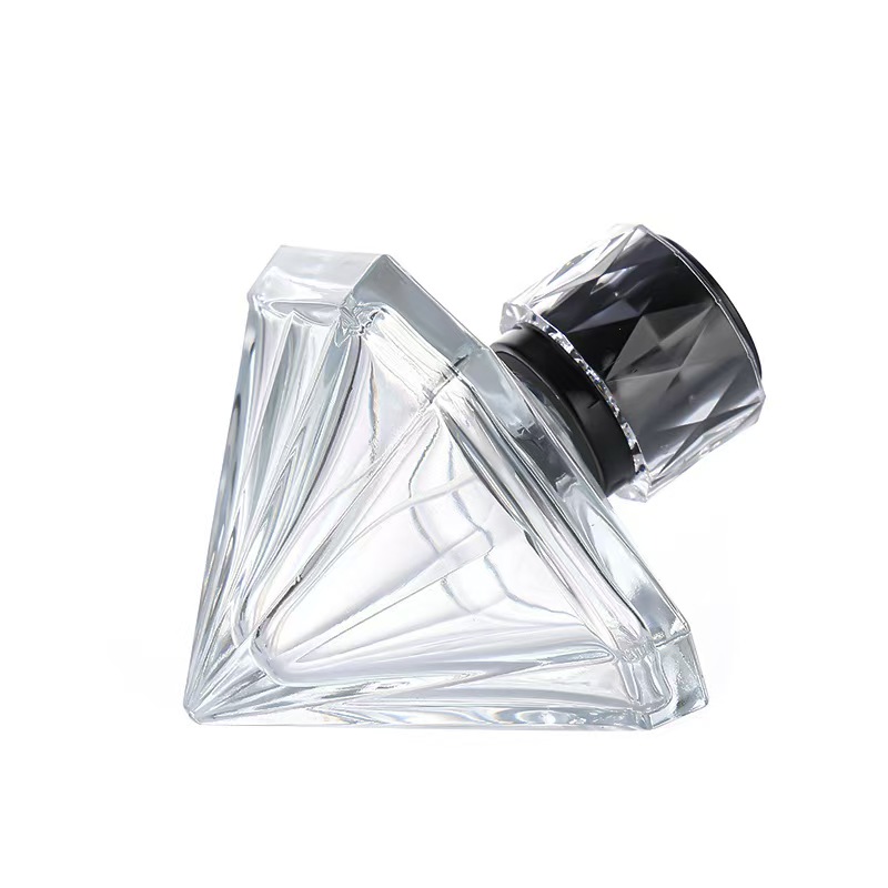 70ml diamond shaped bottle